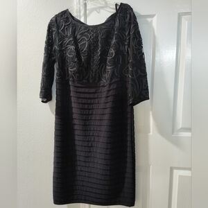 Adrianna Papell Women’s Size 12 Black Lace Evening Dress Stretch 3/4 Sleeves